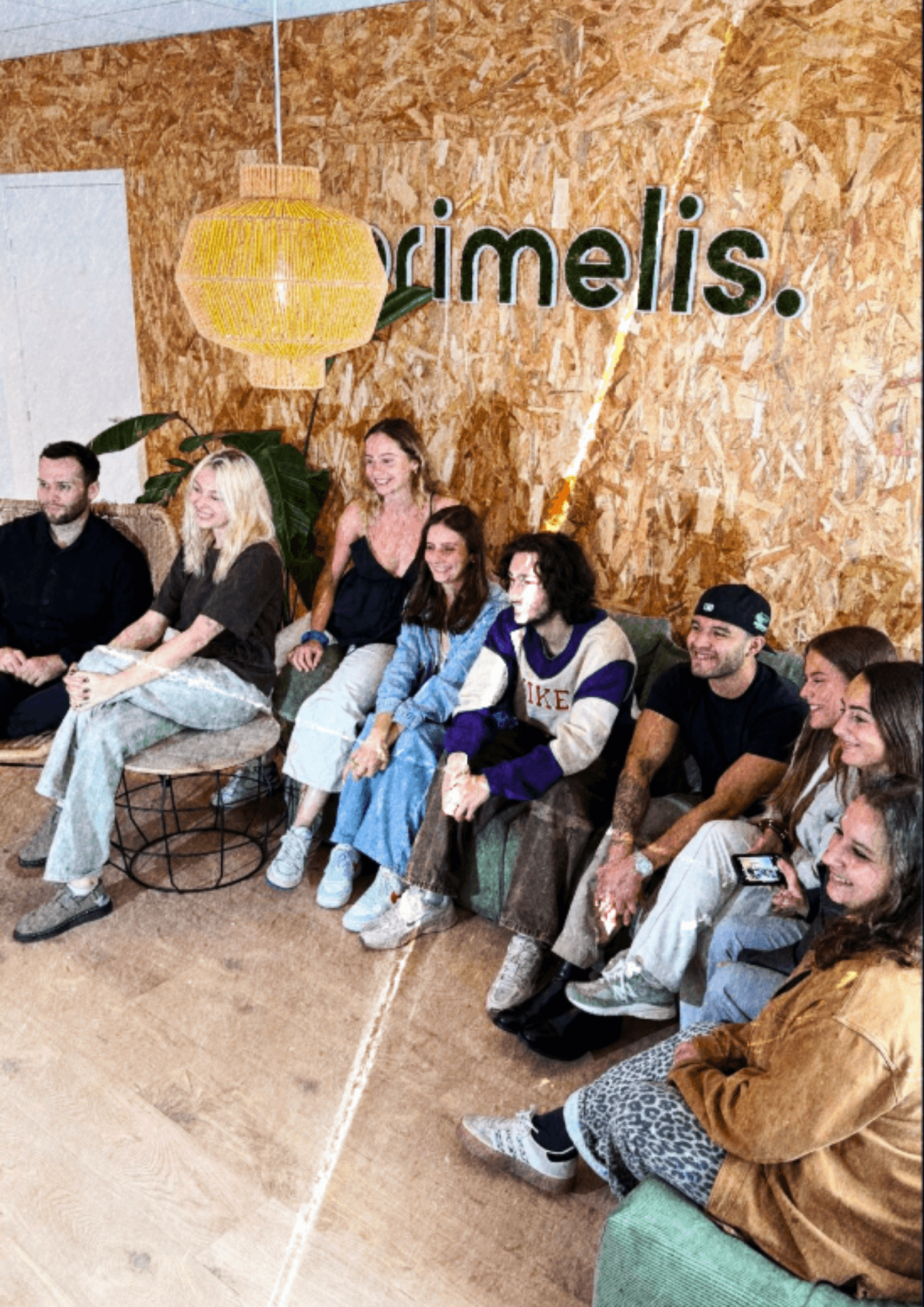 L'équipe Primelis — plus de 200 personnes