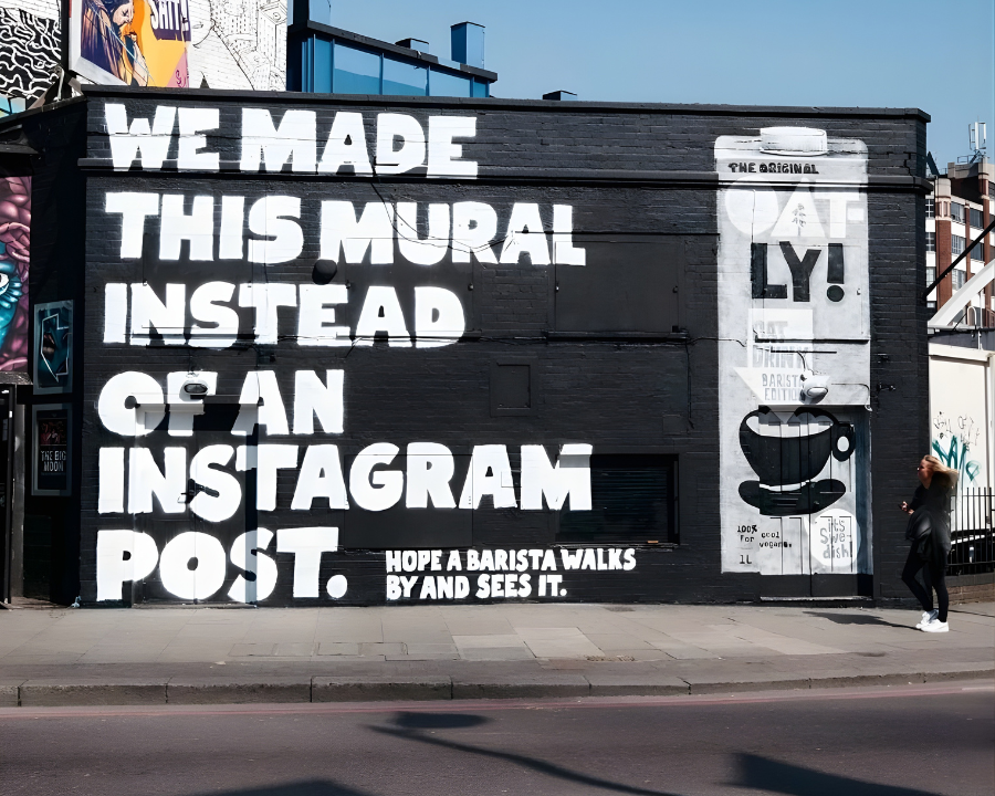 Oatly remplace son post Instagram par un mural, Marketing Contextuel